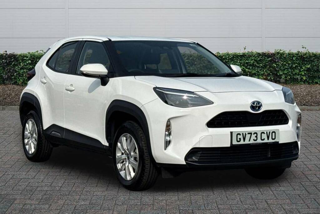 Toyota Yaris Cross 1.5 Hybrid Icon Cvt White