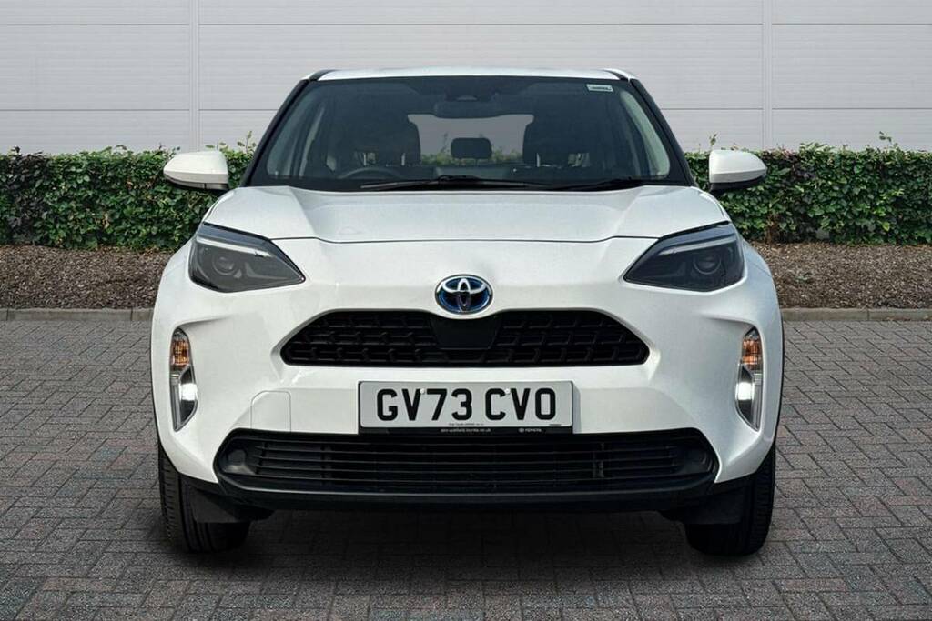 Toyota Yaris Cross 1.5 Hybrid Icon Cvt White #3