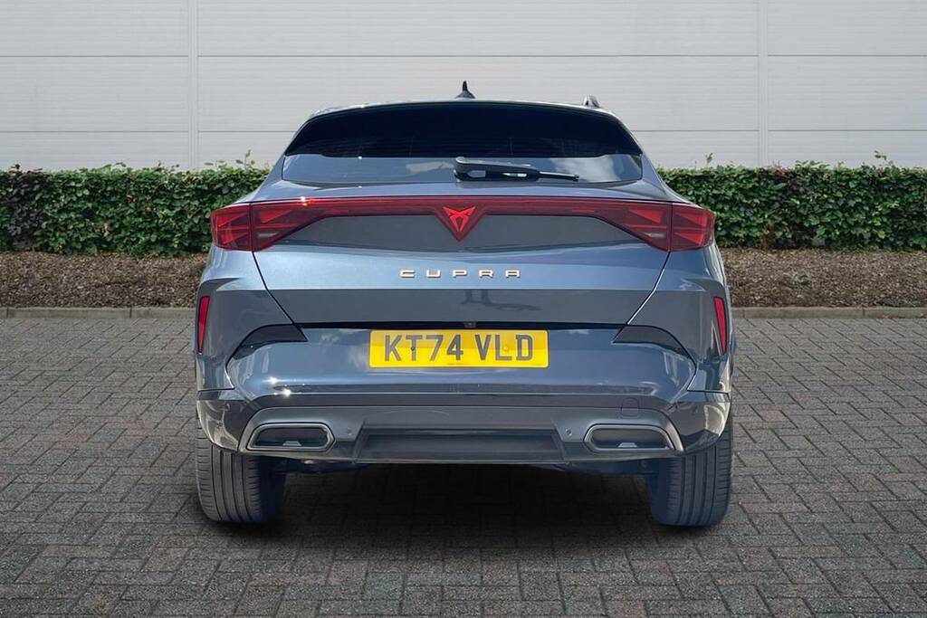 Cupra Formentor V3 1.5 Tsi 150 6-Speed Grey #7