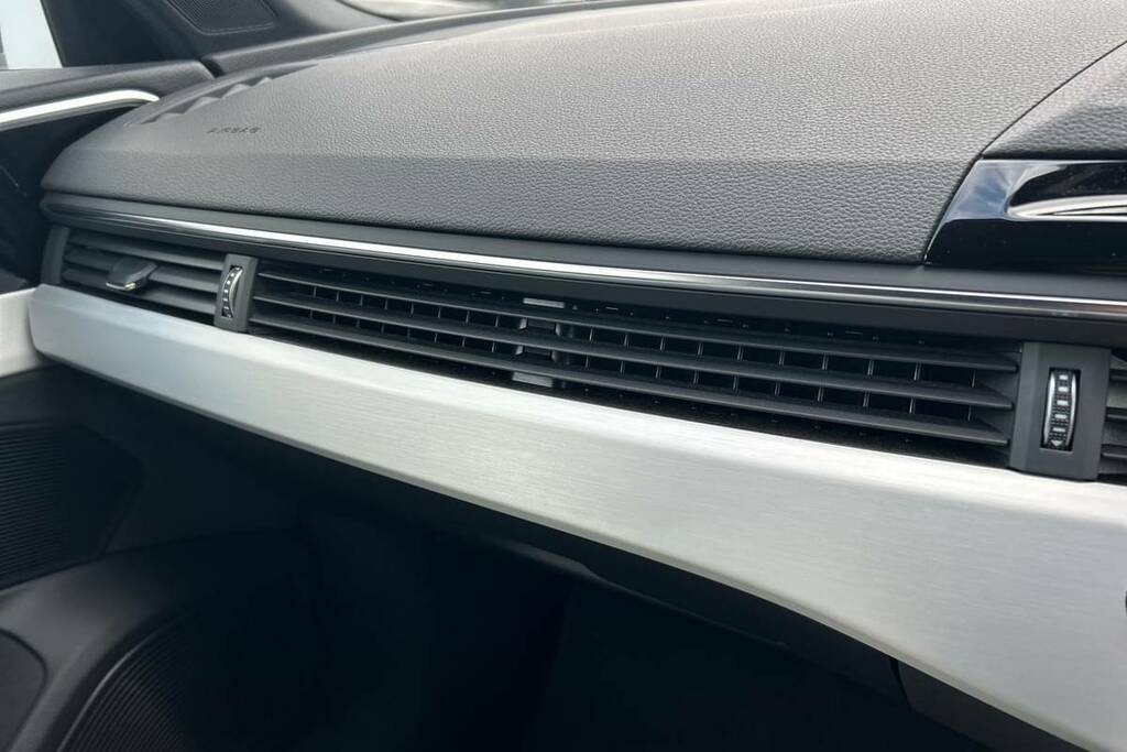 Audi A4 Avant 40 Tfsi 204 S Line S Tronic Grey #5