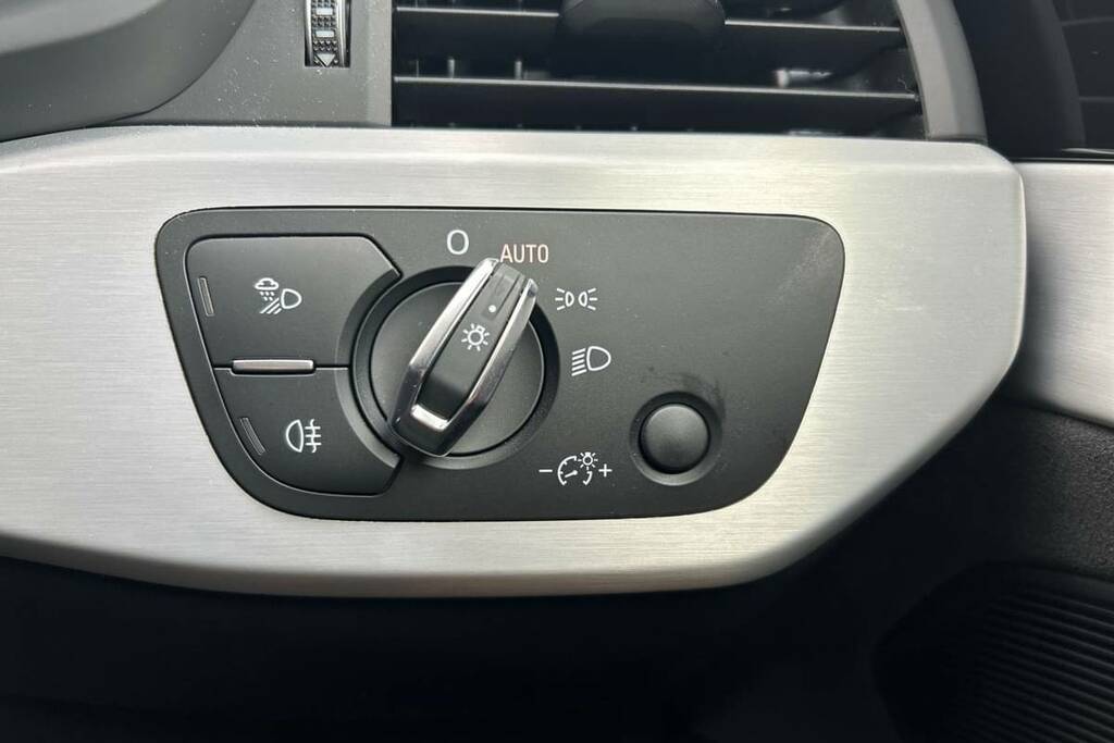 Audi A4 Avant 35 Tdi S Line S Tronic Grey #11