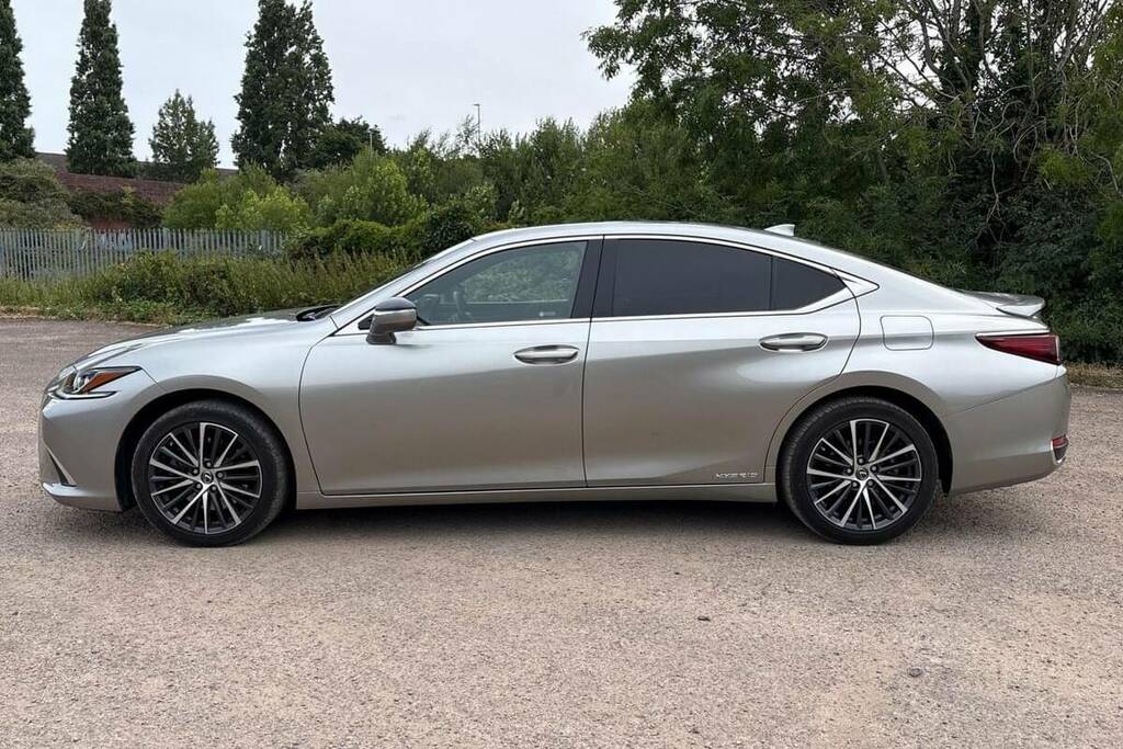 Lexus ES 2.5 Es Premium Edition E-cvt Euro 6 Ss Silver #24