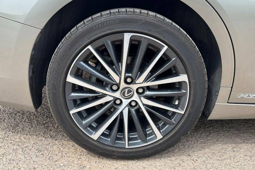 Lexus ES 2.5 Es Premium Edition E-cvt Euro 6 Ss Silver #25
