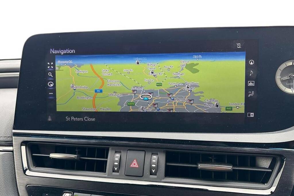 Lexus ES 2.5 Es Premium Edition E-cvt Euro 6 Ss Silver #9