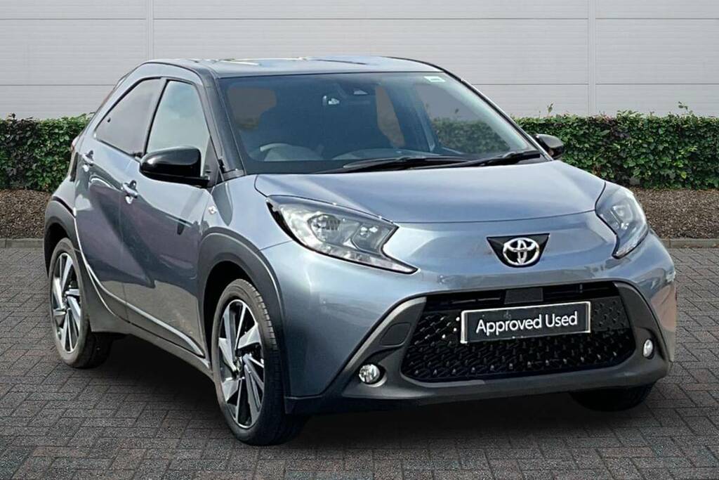 Toyota Aygo X 1.0 Vvt-i Edge BN25LBA Grey