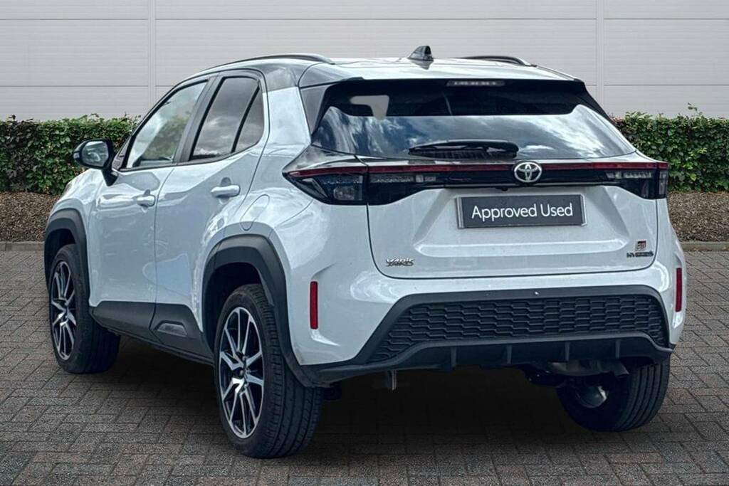 Toyota Yaris Cross 1.5 Hybrid Gr Sport Cvt BP73RXX Grey #2