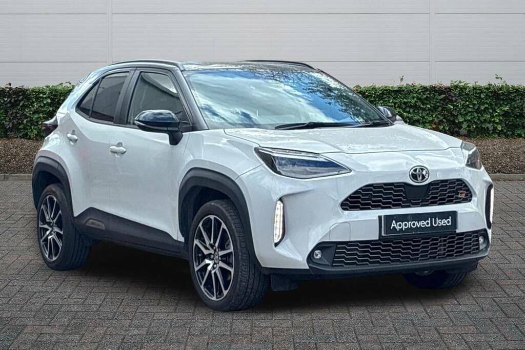 Toyota Yaris Cross 1.5 Hybrid Gr Sport Cvt Grey