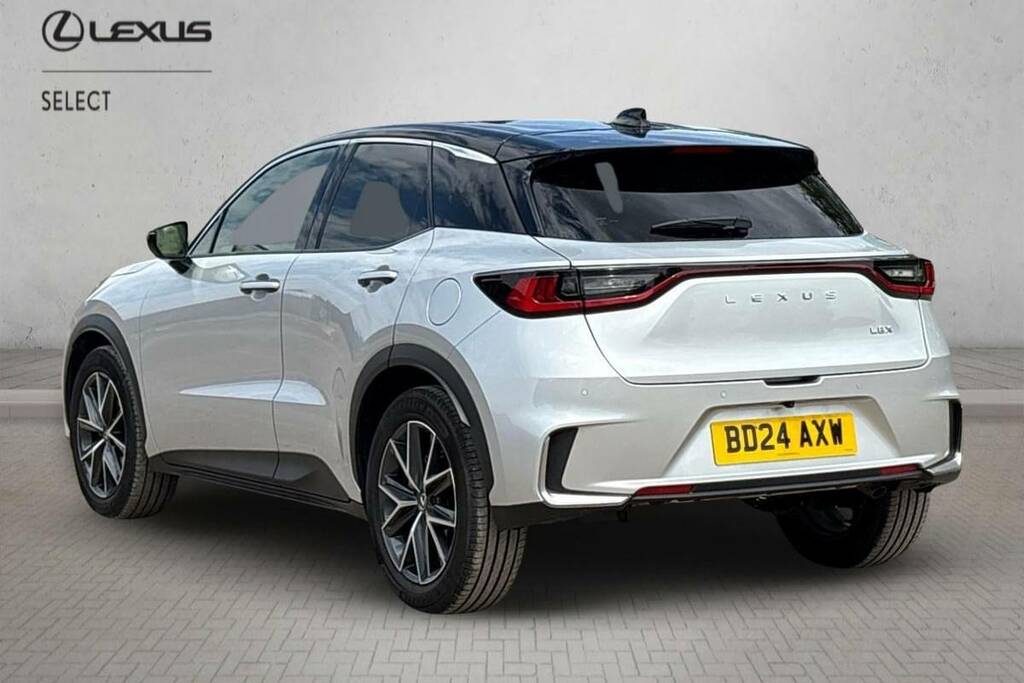 Lexus LBX 1.5 Premium Plus E-cvt BD24AXW Silver #4