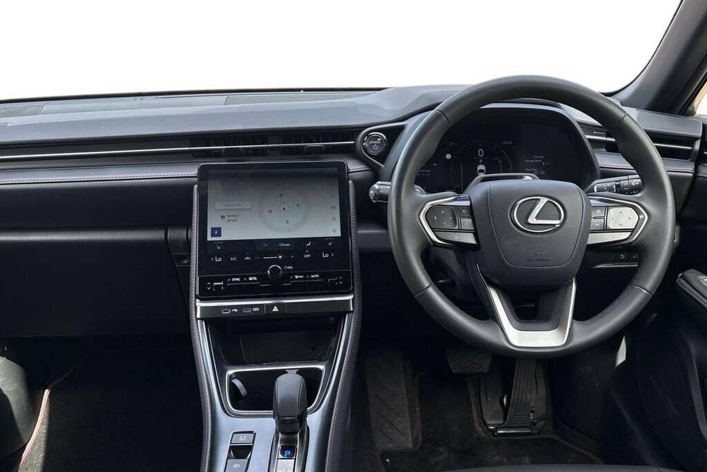 Lexus LBX 1.5 Premium Plus E-cvt BD24AXW Silver #6