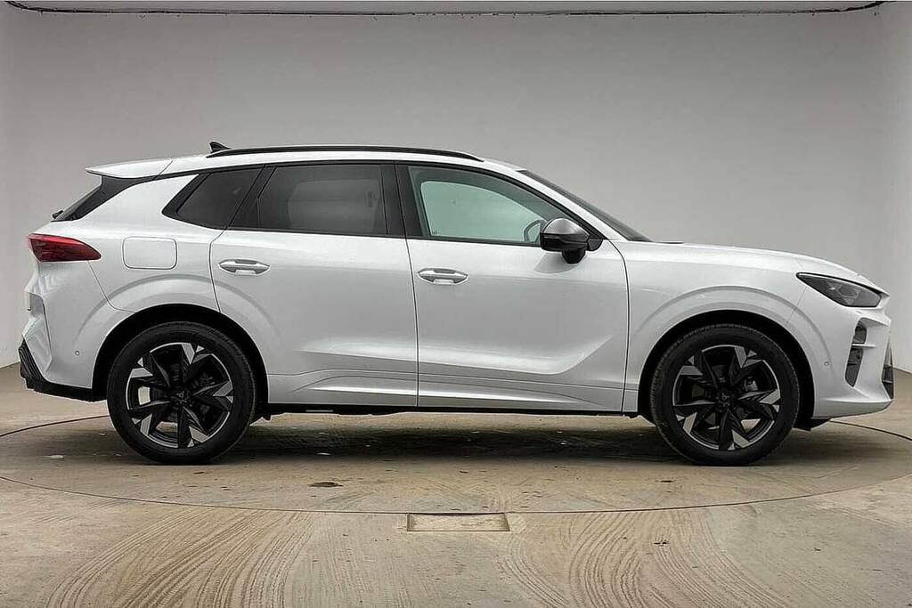 Cupra Terramar 1.5 Etsi 150 V2 Dsg White #4