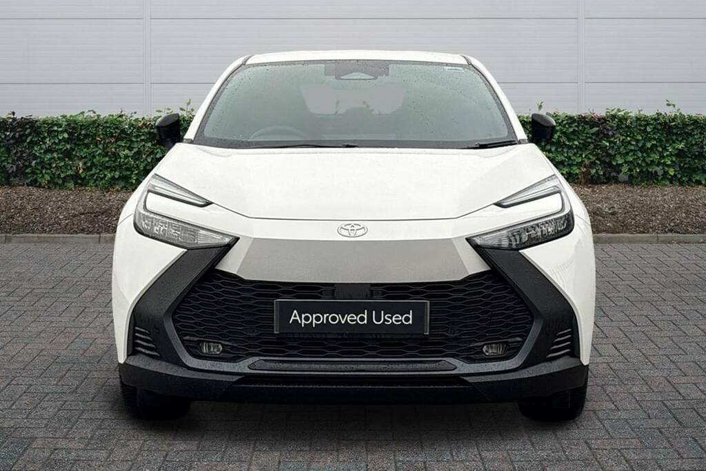 Toyota C-Hr 2.0 Phev Design Cvt White #2