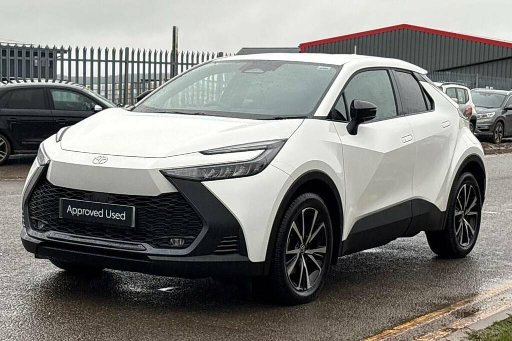 Toyota C-Hr 2.0 Phev Design Cvt White #3