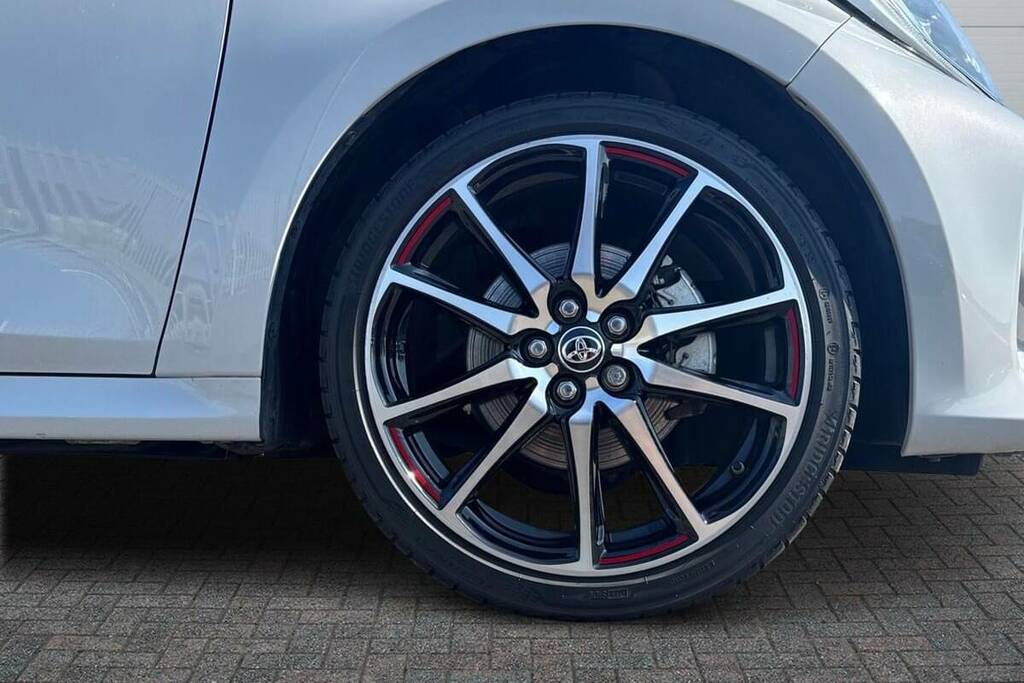 Toyota Yaris 1.5 Hybrid Gr Sport Cvt BK73MYB Grey #6