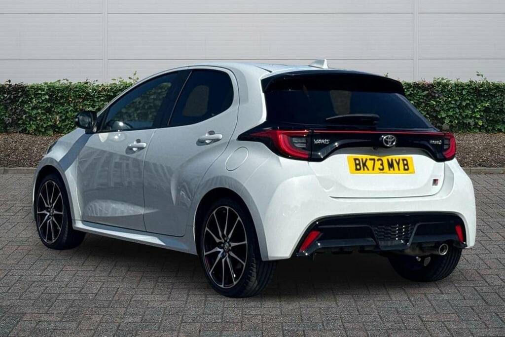 Toyota Yaris 1.5 Hybrid Gr Sport Cvt BK73MYB Grey #2