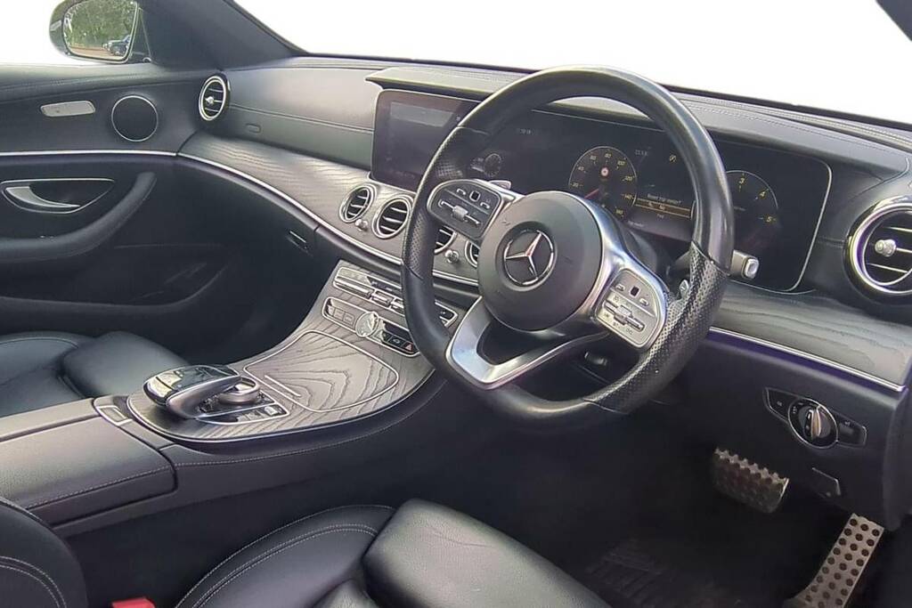 Mercedes-Benz E Class E220d Amg Line Edition 9G-tronic R069DXA Black #4