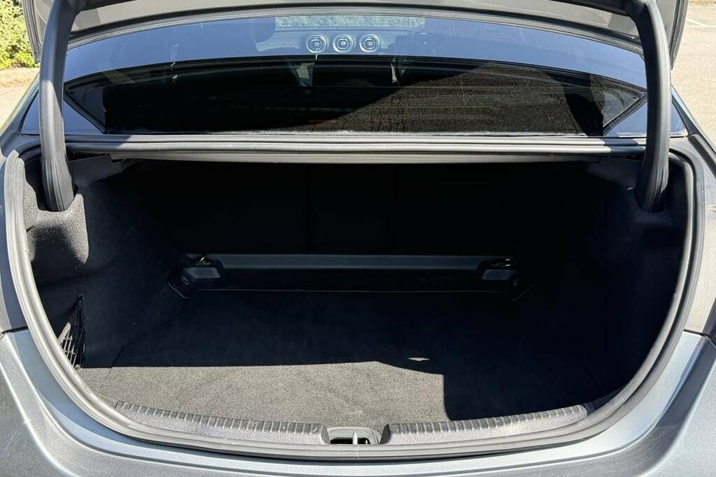 Mercedes-Benz C Class C200 Amg Line Premium 9G-tronic Grey #2