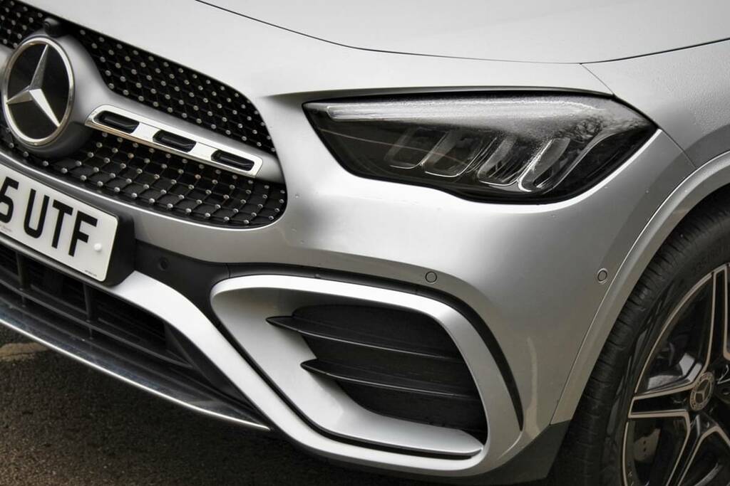 Mercedes-Benz GLA Class 250E Amg Line Executive Silver #6