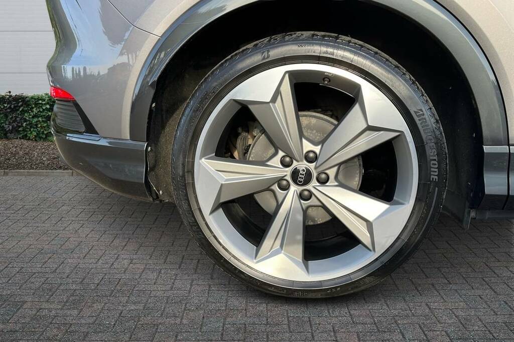 Audi Q4 E Tron 210Kw 45 82Kwh S Line Leather Grey #15