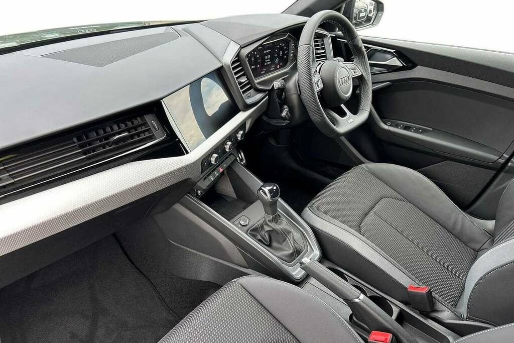 Audi A1 25 Tfsi Black Edition S Tronic VA26LNO Green #2