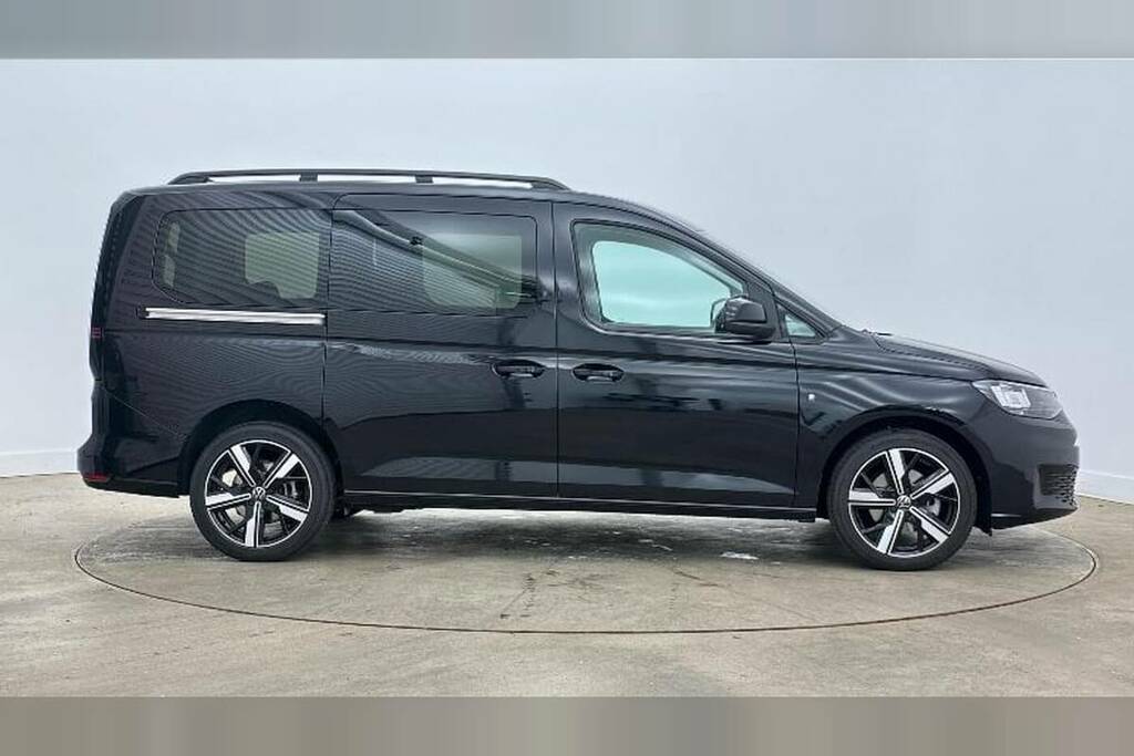 Volkswagen Caddy Maxi Life 2.0 Tdi 122 Life Dsg Tech Pack Black #4
