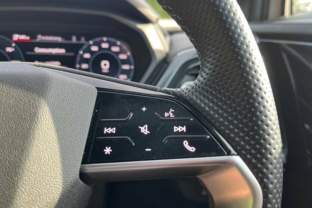 Audi Q4 E Tron 210Kw 45 Quattro 82Kwh Black Edition Black #8