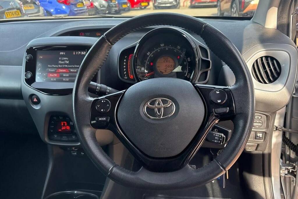 Toyota Aygo Hatchback Red #14