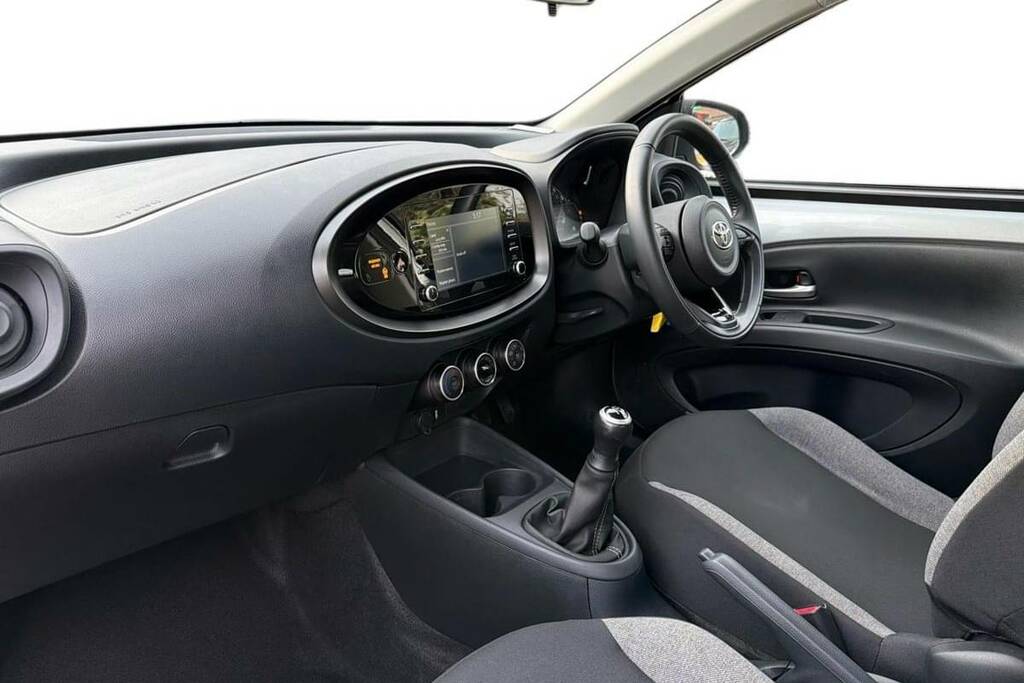 Toyota Aygo X Edge Red #7