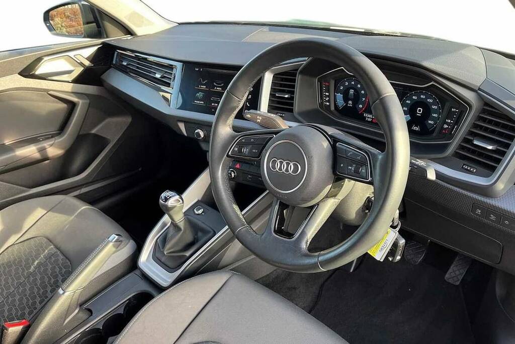 Audi A1 S Line 35 Tfsi 150 Ps S Tronic Grey #24