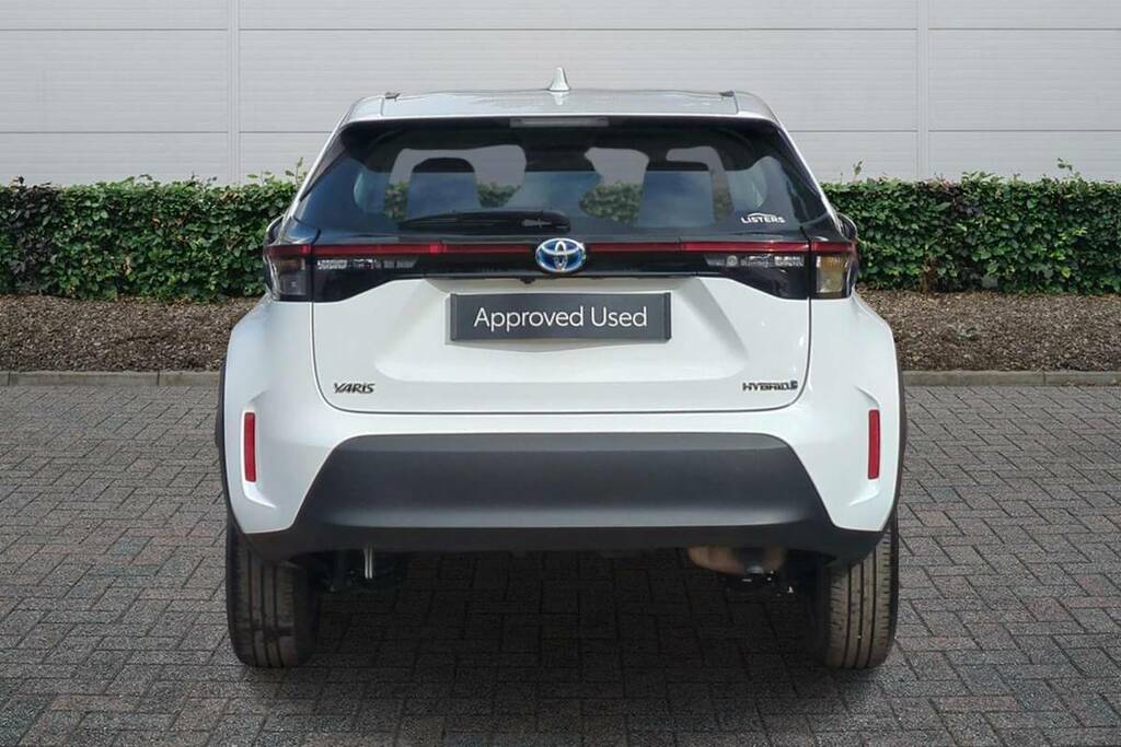 Toyota Yaris Cross 1.5 Hybrid Icon Cvt LS24RHO White #5