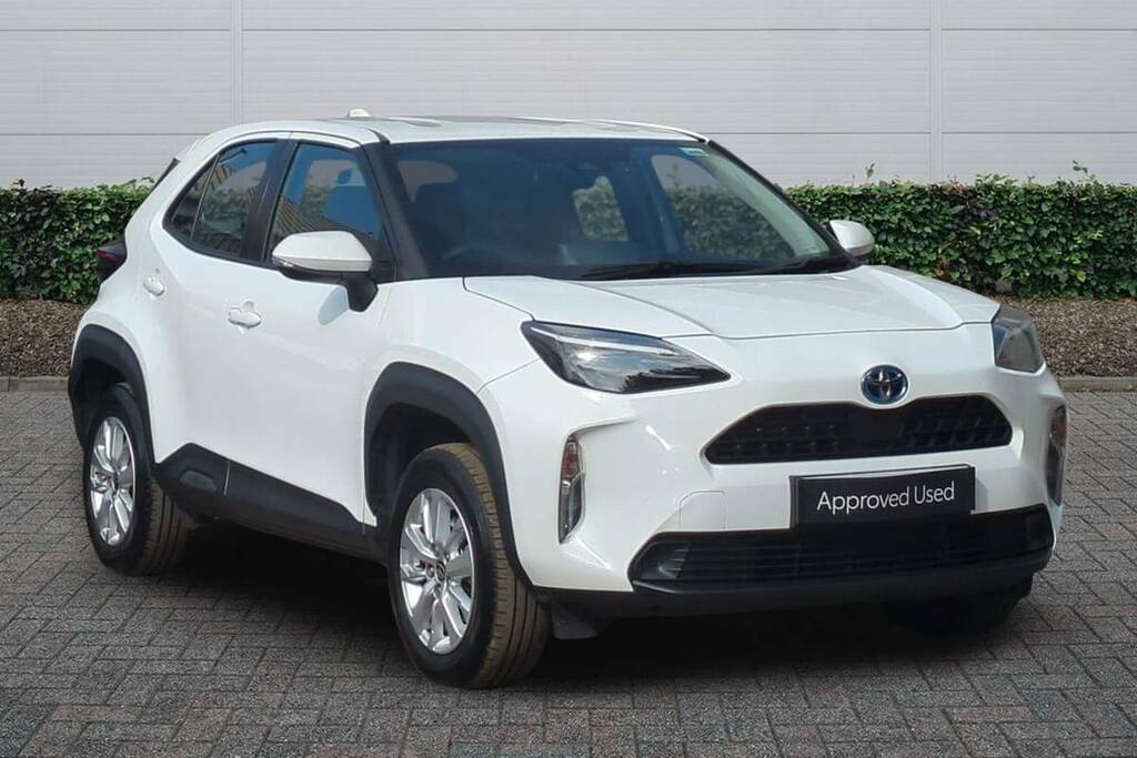 Toyota Yaris Cross 1.5 Hybrid Icon Cvt White
