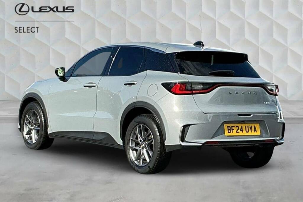 Lexus LBX 1.5 Premium E-cvt Grey #3