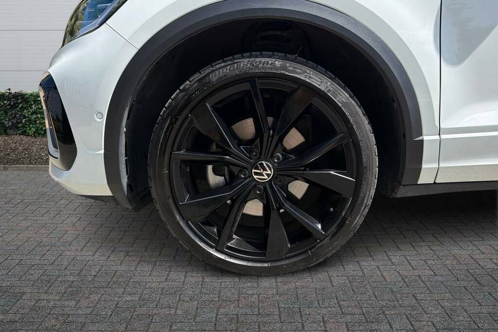 Volkswagen T-Roc Black Edition White #17