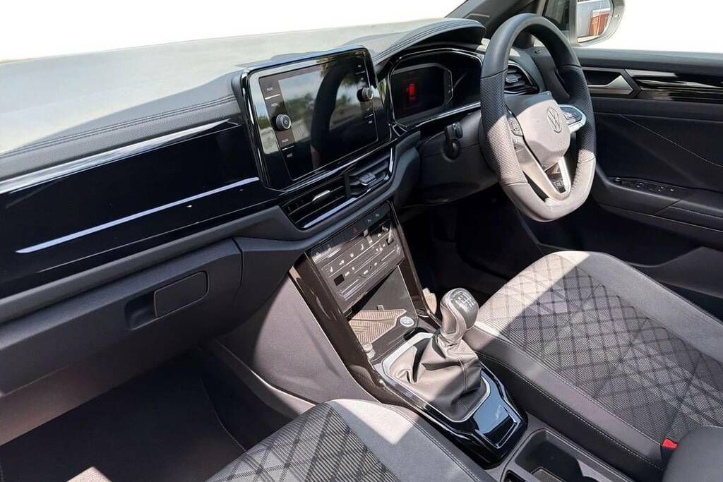 Volkswagen T-Roc Black Edition White #18