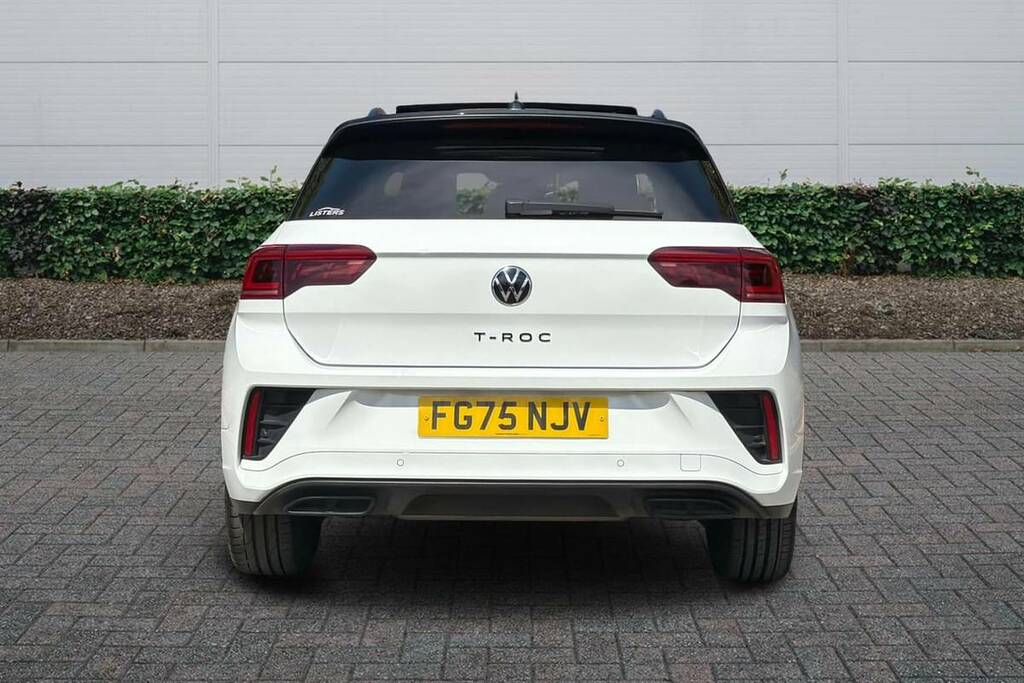 Volkswagen T-Roc Black Edition White #15