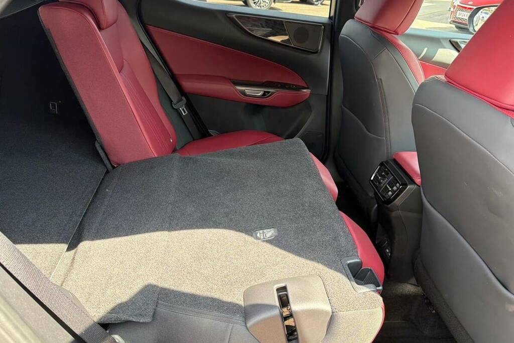 Lexus NX 450H 2.5 E-cvt Premium Packsunroof White #18