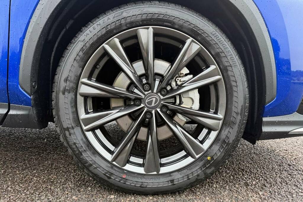 Lexus NX Nx450h Takumi  #14