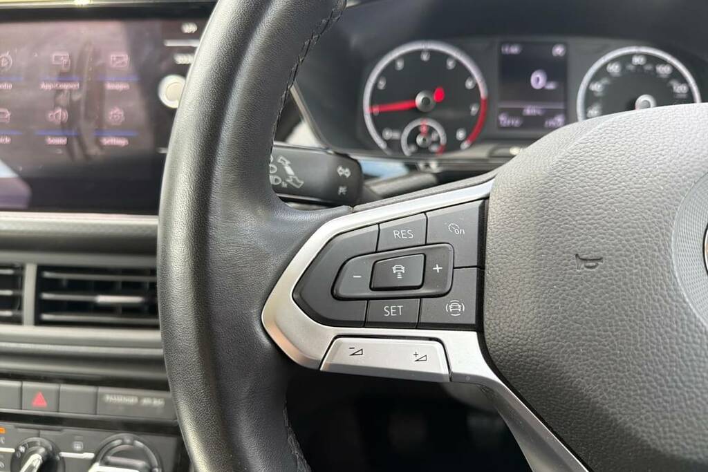 Volkswagen T-Cross 1.0 Tsi 115 Se White #5