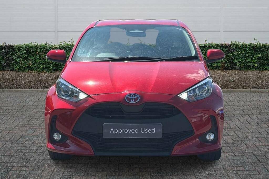 Toyota Yaris 1.5 Hybrid Icon Cvt WN24BZG  #3
