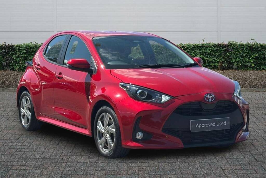 Toyota Yaris 1.5 Hybrid Icon Cvt 