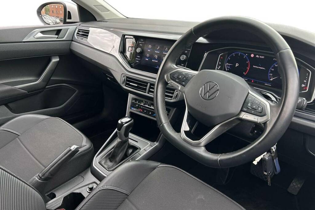 Volkswagen Taigo 1.0 Tsi 110 Style Dsg White #4
