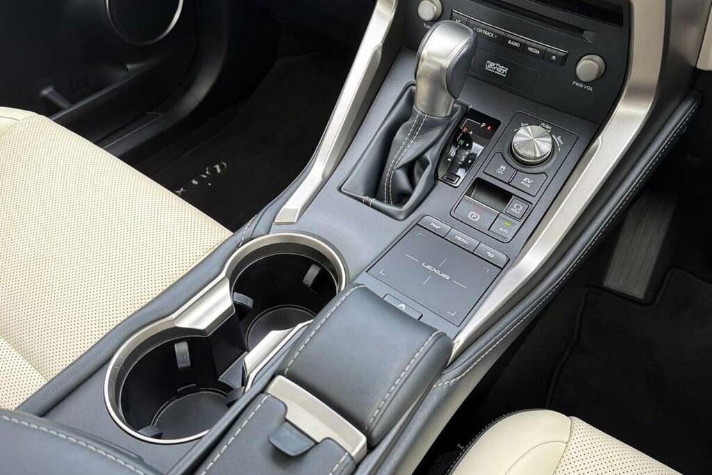 Lexus NX 2.5 300H E-cvt 4Wd Euro 6 Ss Grey #32