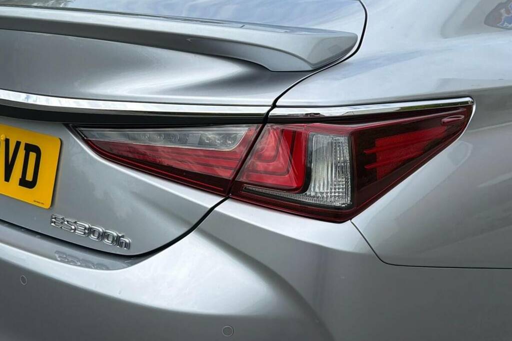 Lexus ES 2.5 300H Premium Edition E-cvt Euro 6 Ss Blue #21