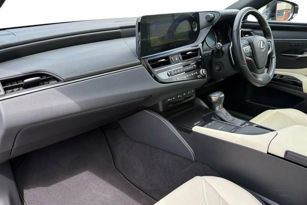 Lexus ES 300H 2.5 Premium Cvt Silver #5