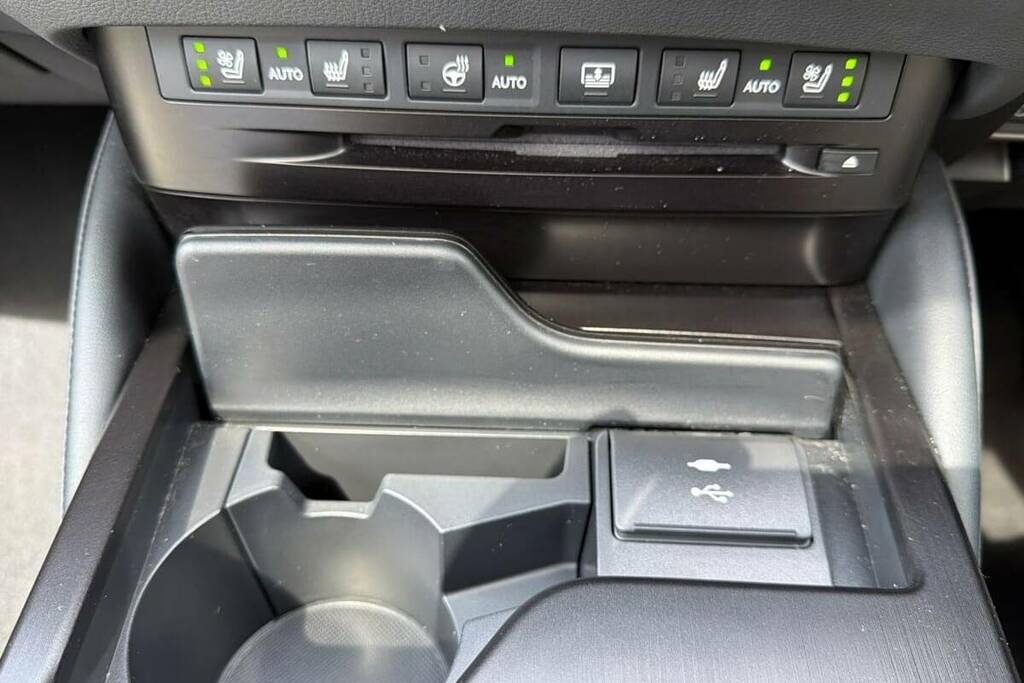 Lexus ES 2.5 300H Premium Edition E-cvt Euro 6 Ss Blue #29