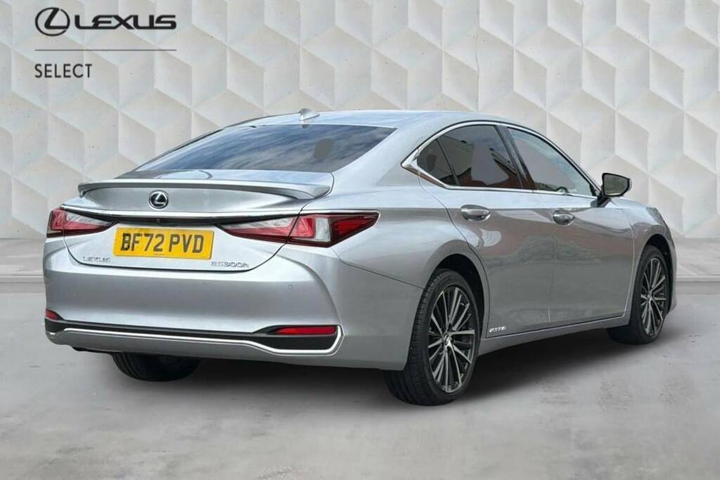Lexus ES 300H 2.5 Premium Cvt Silver #2