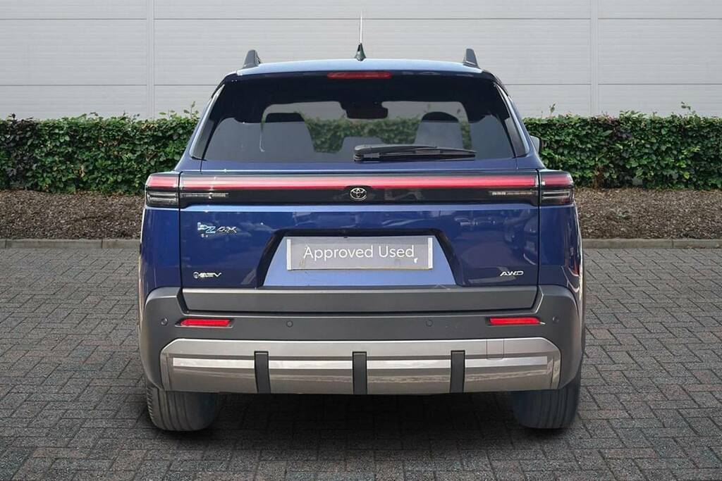 Toyota bZ4X 280Kw Excel 75Kwh Awd Blue #4