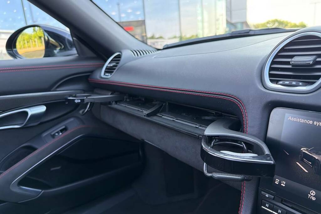 Porsche 718 Boxster 718 Boxster S Black #37