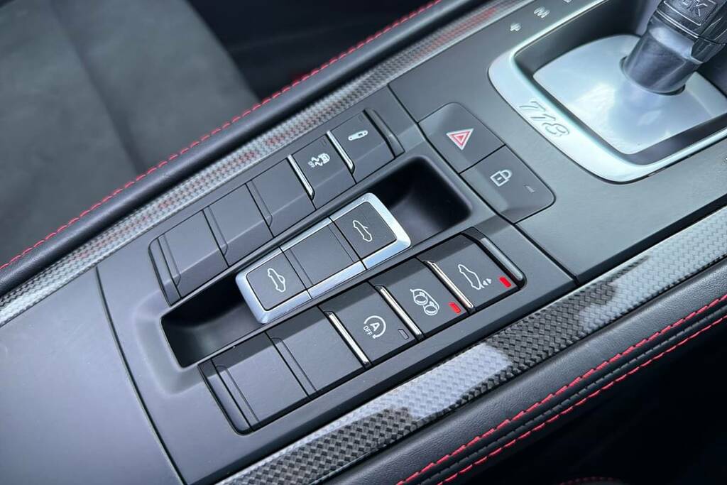 Porsche 718 Boxster 718 Boxster S Black #32