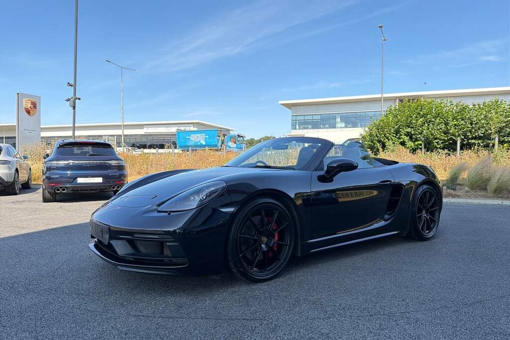 Porsche 718 Boxster 718 Boxster S Black #39
