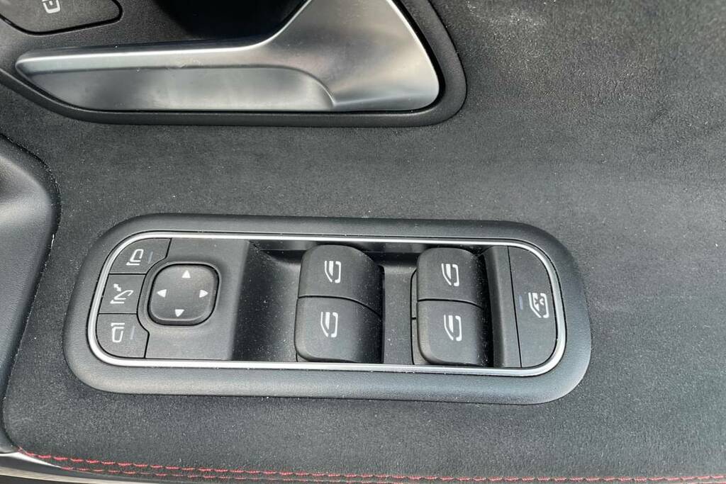 Mercedes-Benz CLA Class 220D Amg Line Premium Tip Black #5